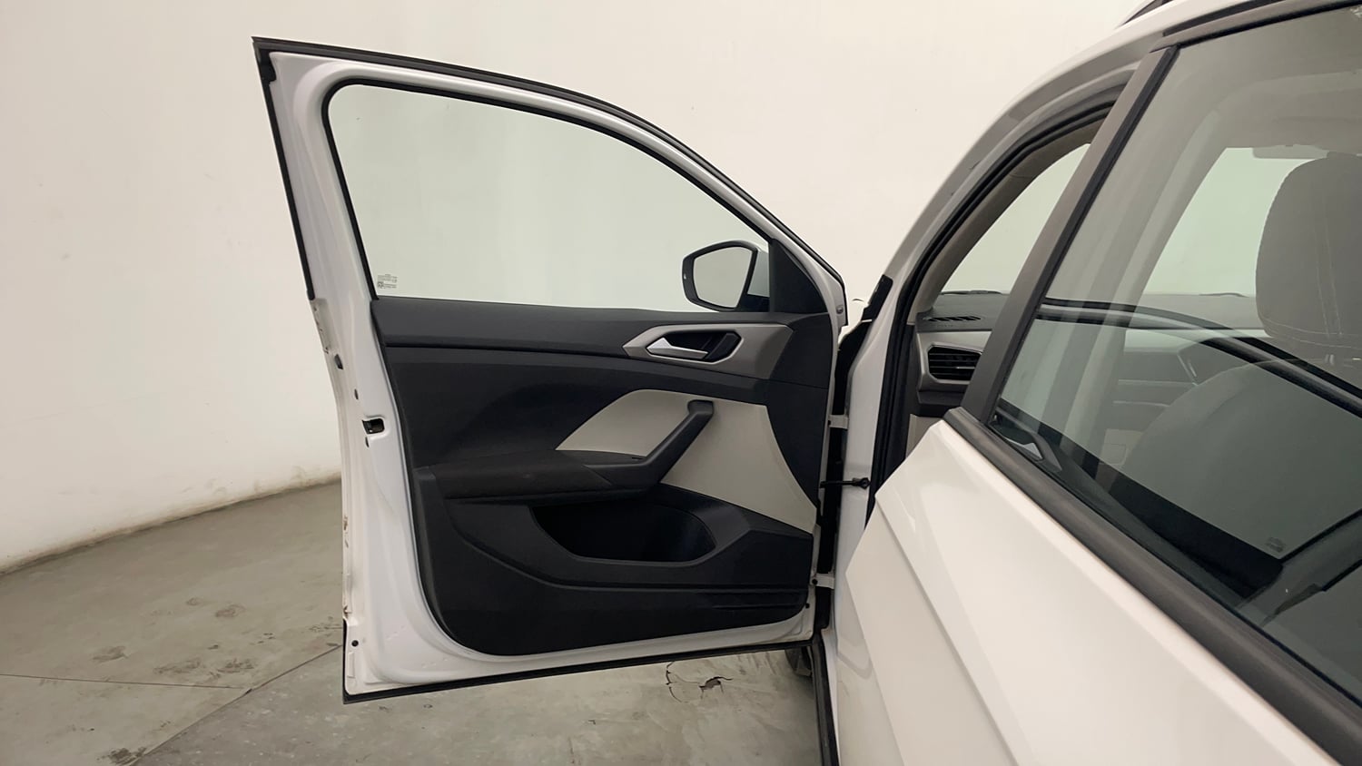 Used 2022 Volkswagen Taigun Highline 1.0 TSI MT Petrol Manual interior LEFT FRONT DOOR OPEN VIEW