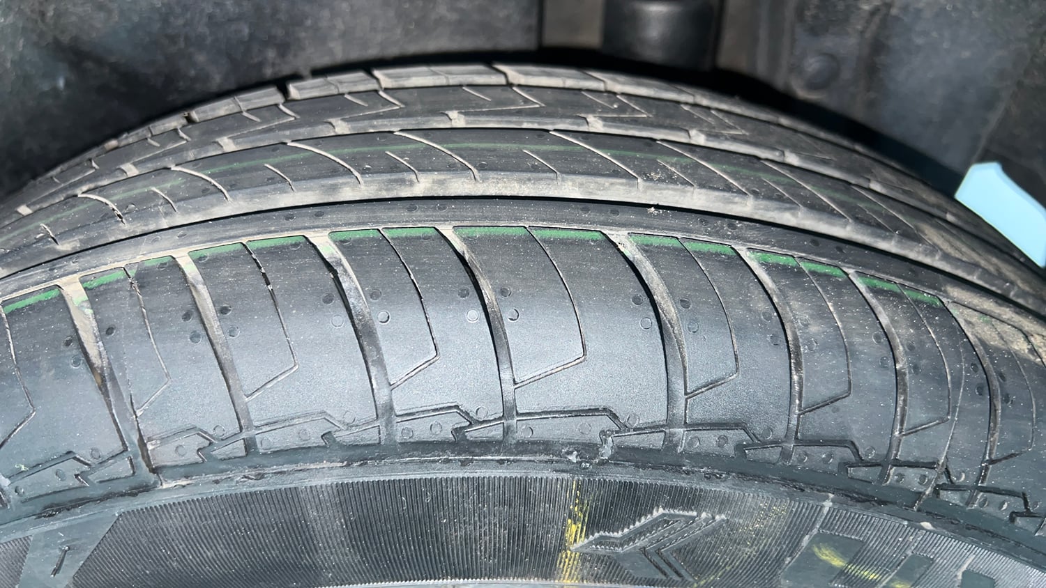 Used 2015 Maruti Suzuki Swift Dzire VXI Petrol Manual tyres LEFT REAR TYRE TREAD VIEW