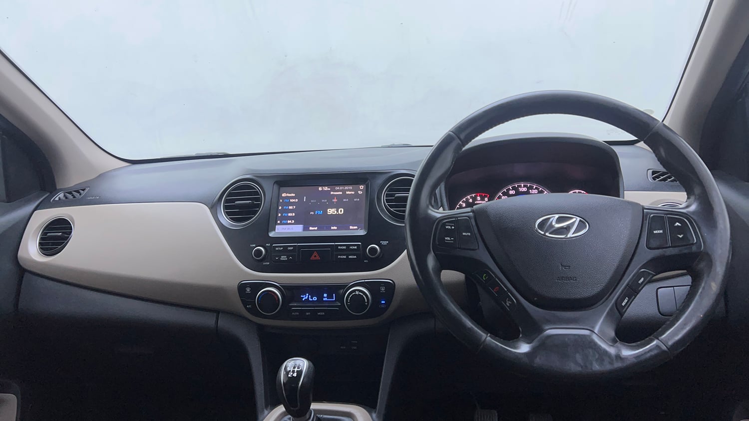 Used 2018 Hyundai Grand i10 Asta U2 1.2 CRDi Diesel Manual interior DASHBOARD VIEW
