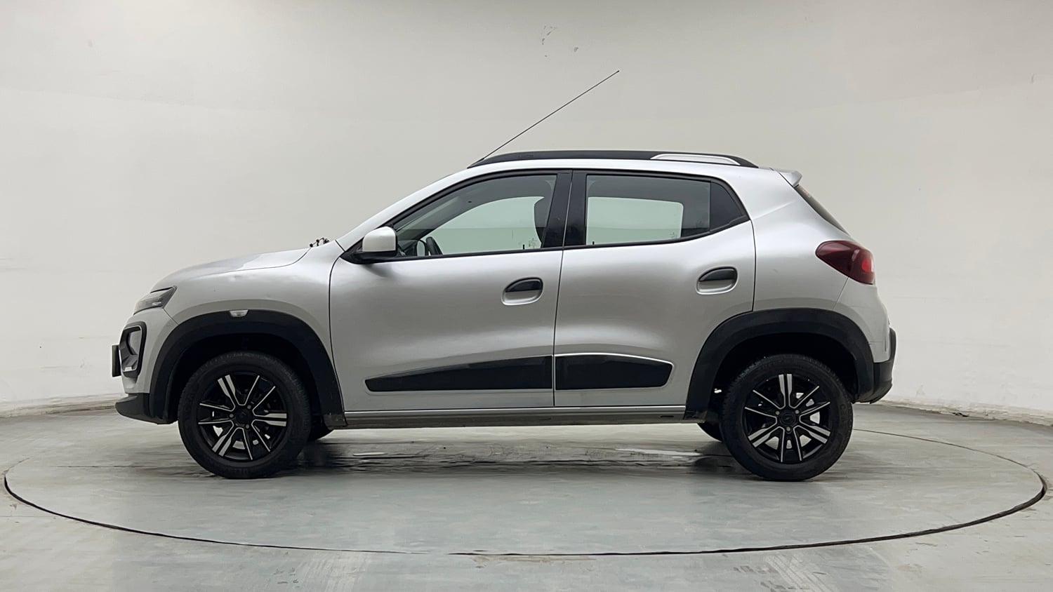 Used 2022 Renault Kwid CLIMBER AMT Petrol Automatic exterior LEFT SIDE VIEW