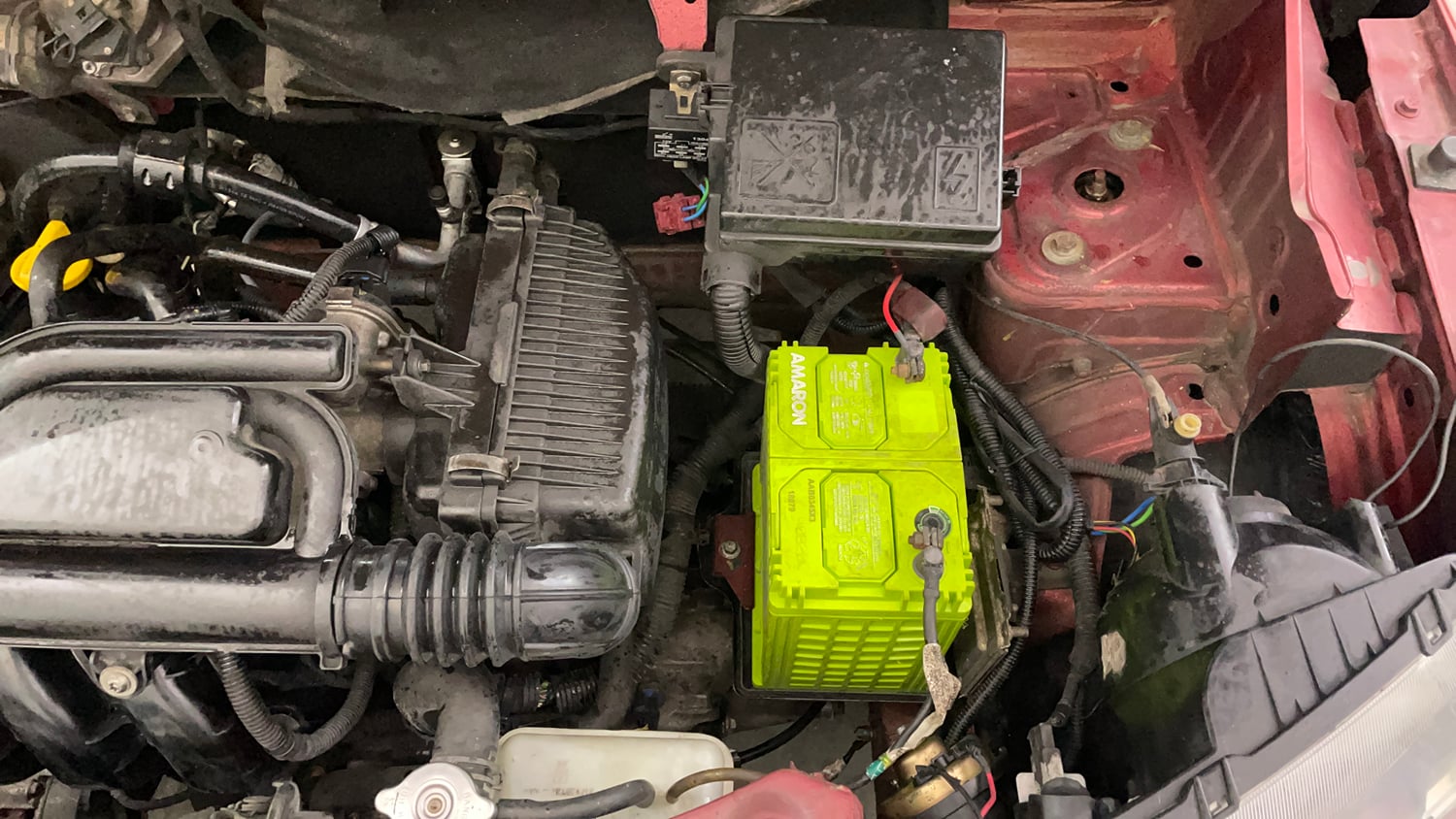 Used 2016 Renault Kwid RXT Petrol Manual engine ENGINE LEFT SIDE VIEW
