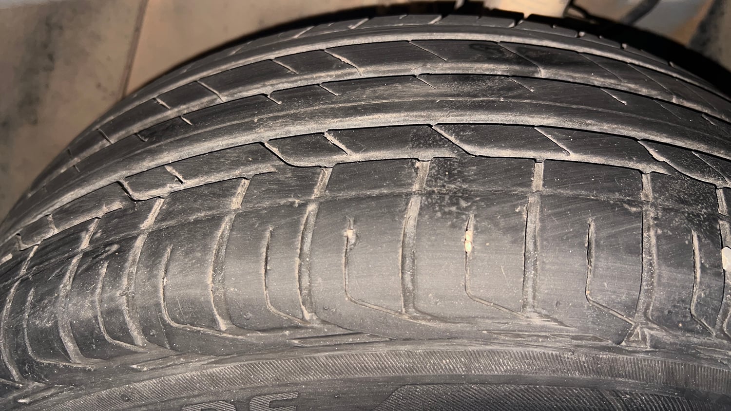 Used 2024 Tata Nexon Smart Plus 1.2 Petrol 6AMT Petrol Automatic tyres LEFT FRONT TYRE TREAD VIEW