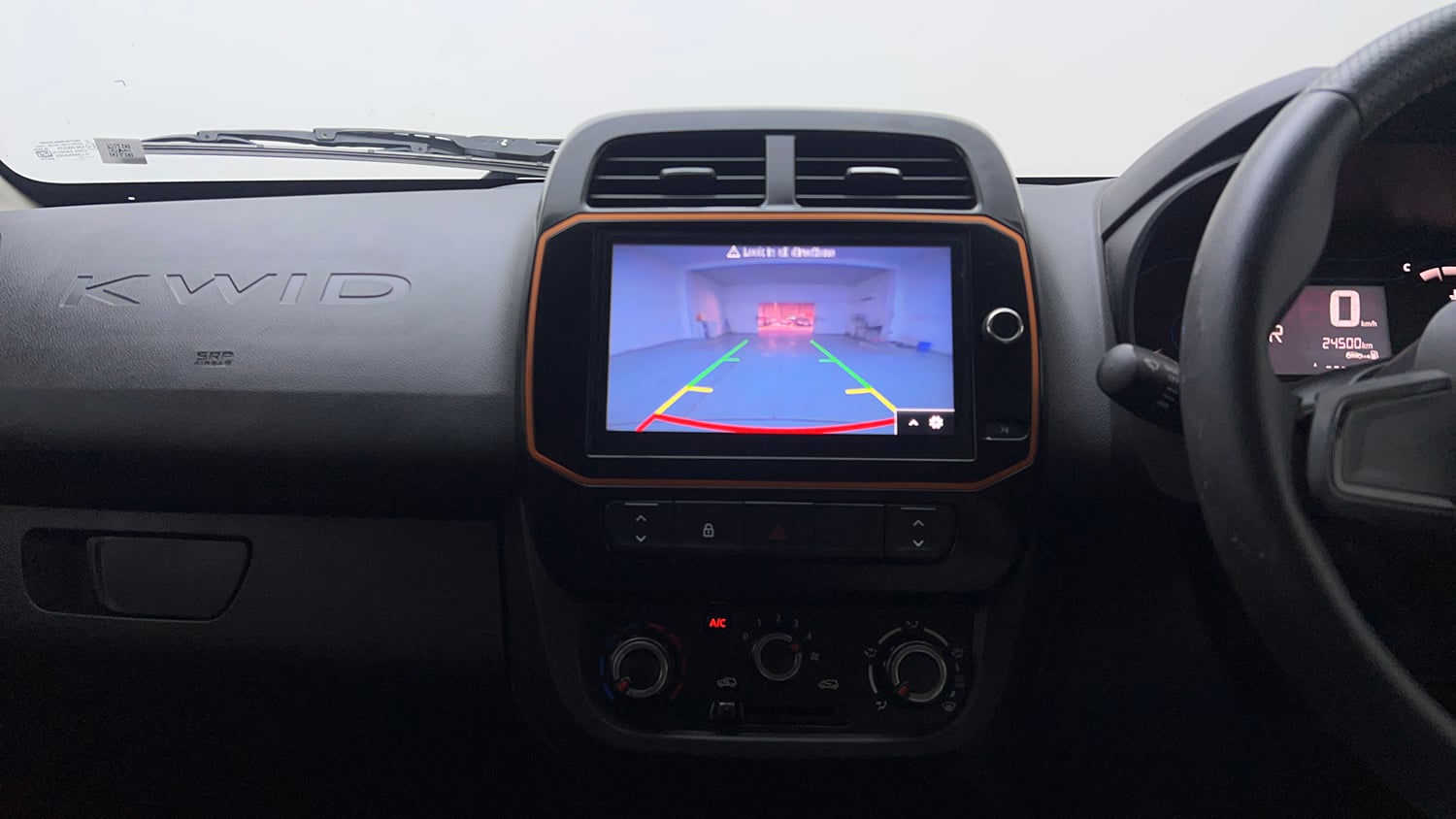 Used 2021 Renault Kwid CLIMBER 1.0 AMT Opt Petrol Automatic top_features Rear camera