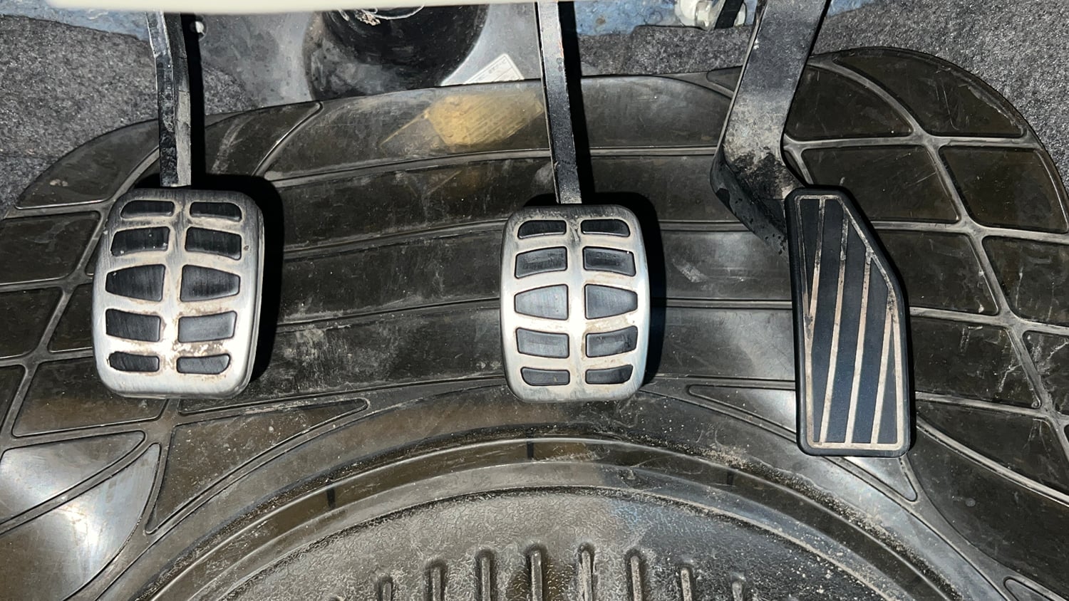 Used 2017 Maruti Suzuki Celerio ZXi Petrol Manual interior PEDALS VIEW