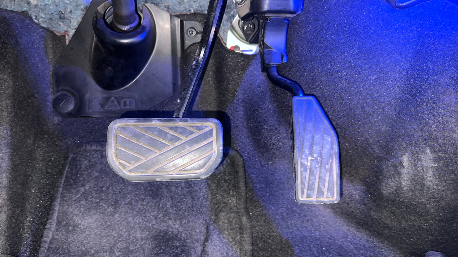 Used 2022 Maruti Suzuki Ignis Zeta 1.2 AMT Petrol Automatic interior PEDALS VIEW