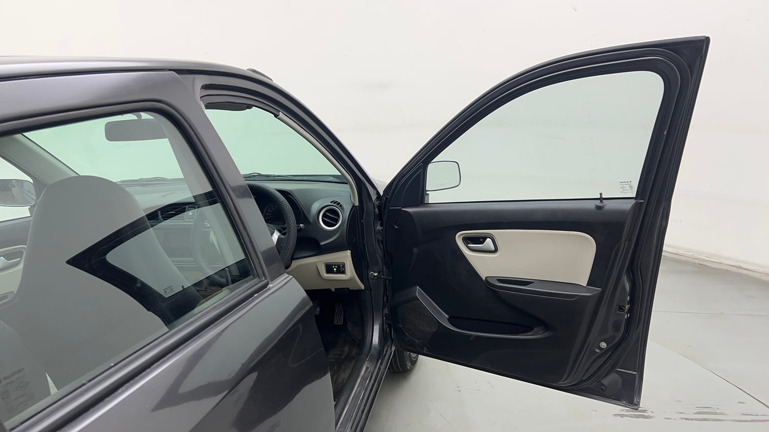 Used 2022 Maruti Suzuki Alto 800 LXi (O) CNG Cng Manual interior RIGHT FRONT DOOR OPEN VIEW
