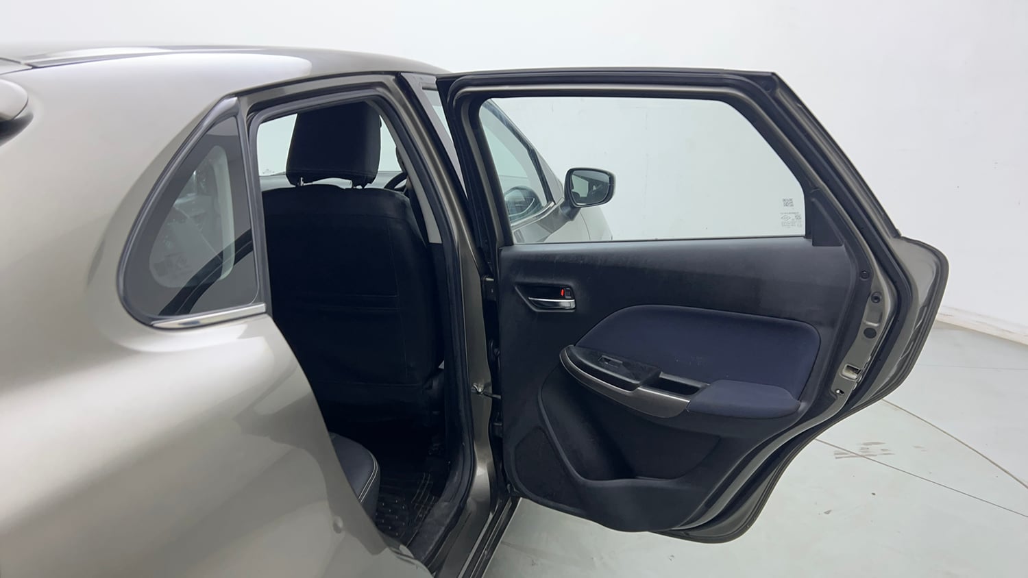 Used 2020 Maruti Suzuki Baleno Zeta Petrol Manual interior RIGHT REAR DOOR OPEN VIEW