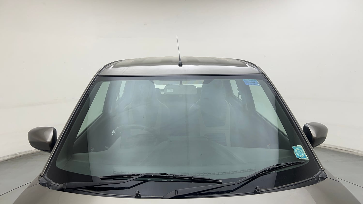 Used 2023 Maruti Suzuki Wagon R VXI 1.0 AGS Petrol Automatic exterior FRONT WINDSHIELD VIEW