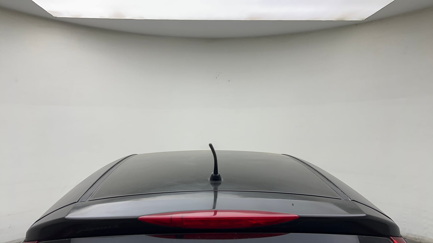 Used 2016 Honda Jazz V AT Petrol Petrol Automatic exterior EXTERIOR ROOF VIEW