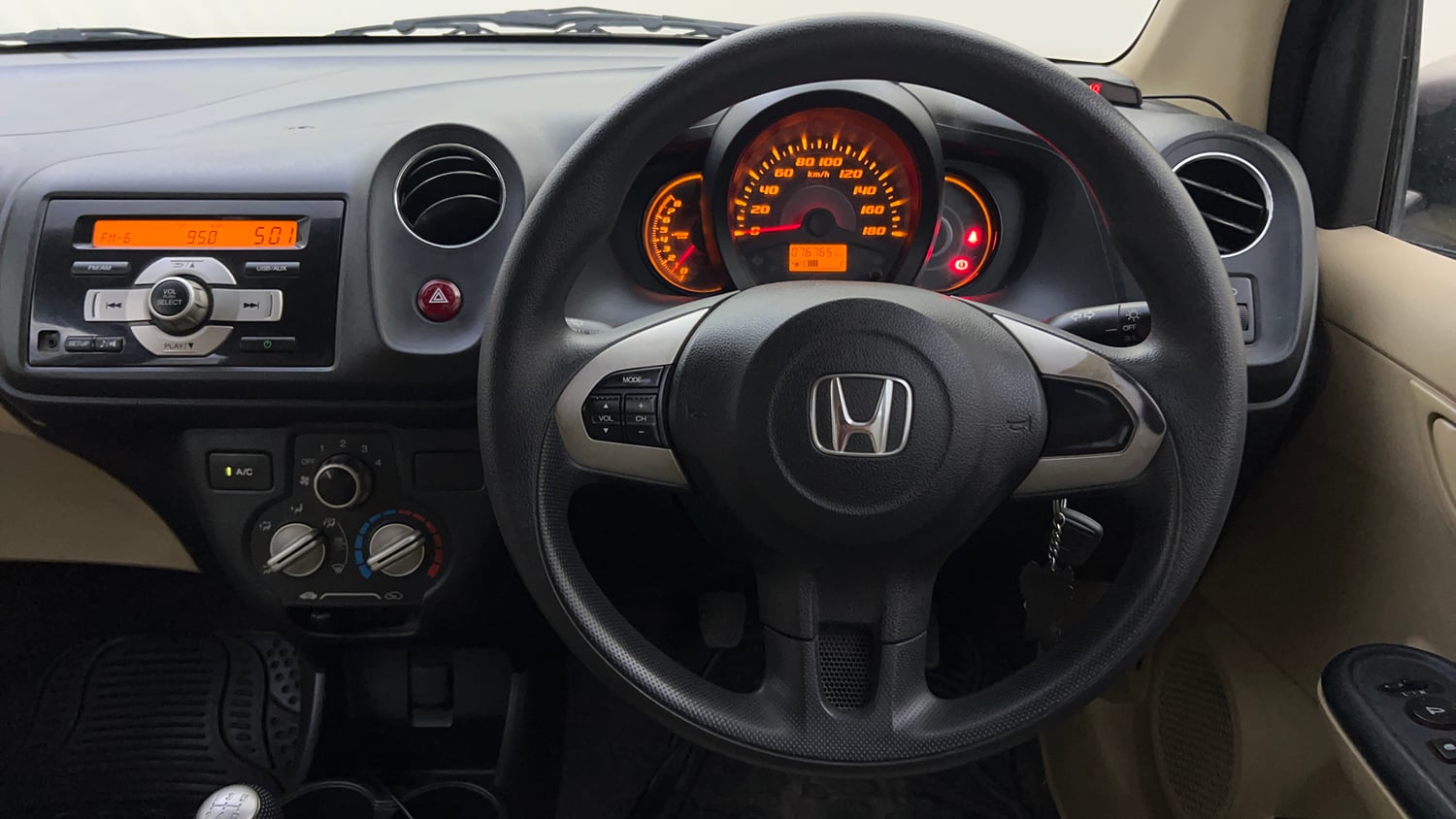 Used 2014 Honda Amaze 1.2 S i-VTEC Petrol Manual interior STEERING VIEW