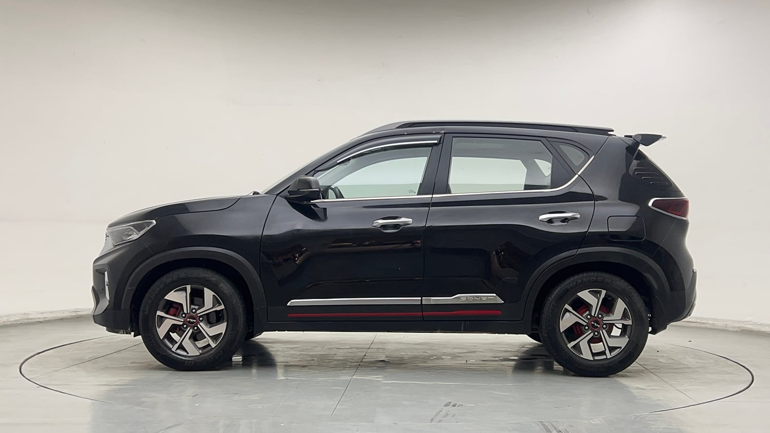 Used 2023 Kia Sonet GTX Plus 1.0 Turbo Petrol DCT Petrol Automatic exterior LEFT SIDE VIEW