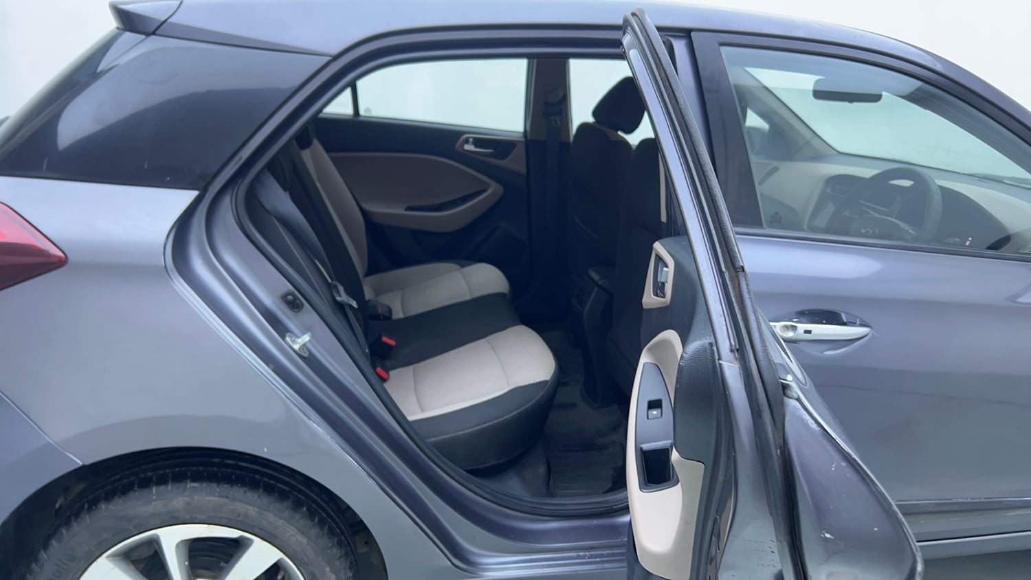 Used 2016 Hyundai Elite i20 Asta 1.2 Petrol Manual interior RIGHT SIDE REAR DOOR CABIN VIEW