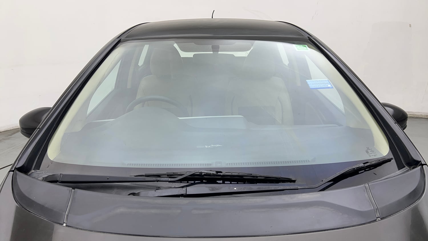 Used 2016 Honda Jazz V AT Petrol Petrol Automatic exterior FRONT WINDSHIELD VIEW