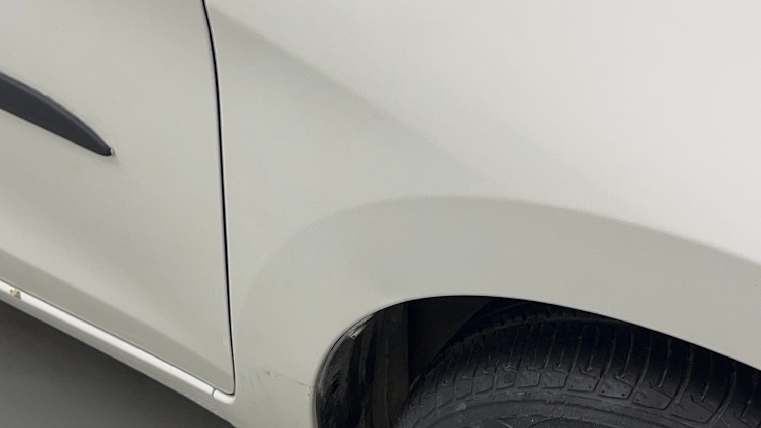 Used 2017 Maruti Suzuki Celerio ZXi Petrol Manual dents MINOR SCRATCH