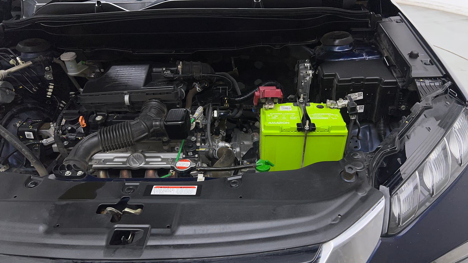Used 2023 Maruti Suzuki Grand Vitara Alpha Smart Hybrid AT Petrol Automatic engine ENGINE LEFT SIDE VIEW