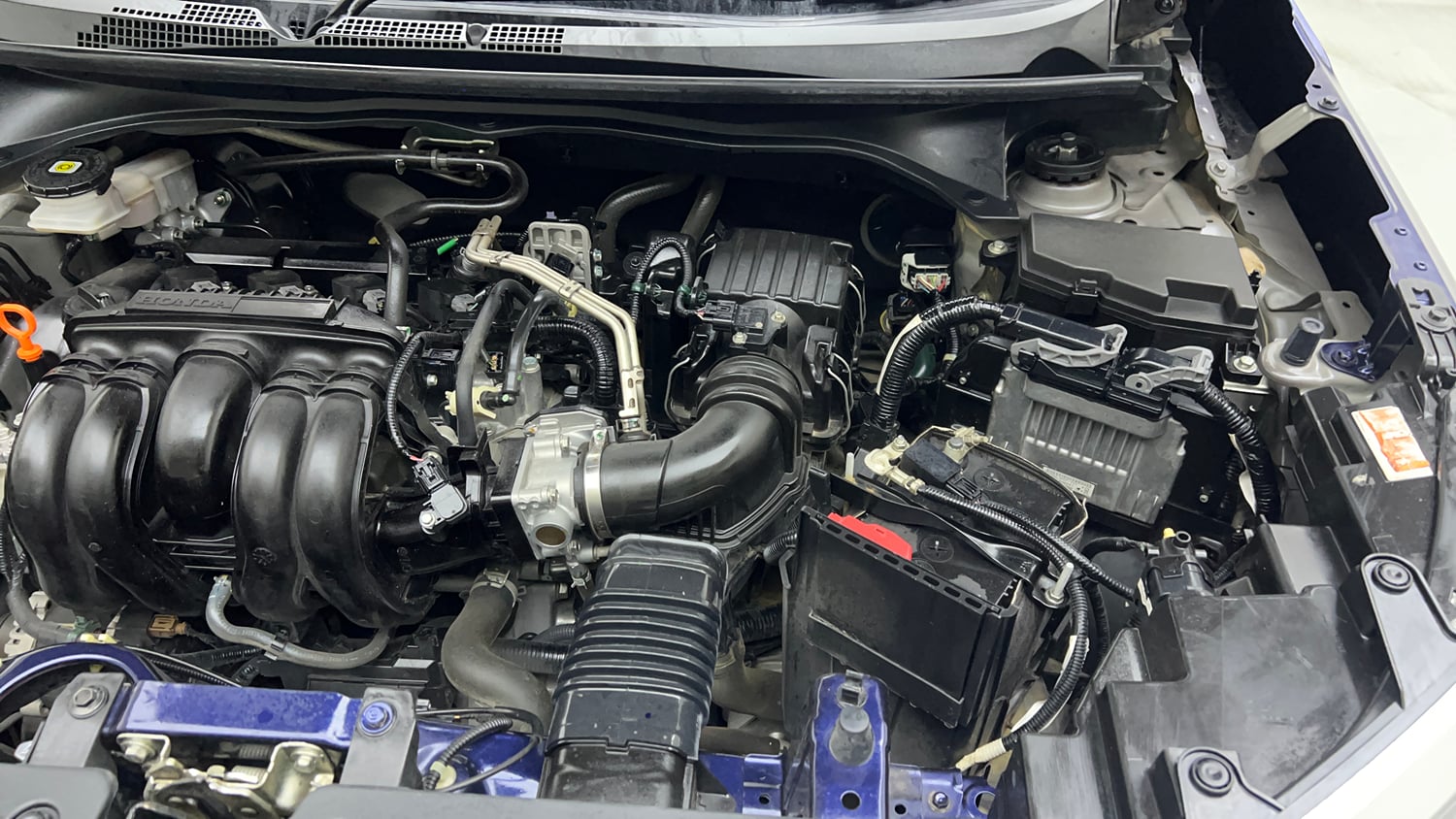 Used 2024 Honda Elevate Apex Edition VX CVT Petrol Automatic engine ENGINE LEFT SIDE VIEW