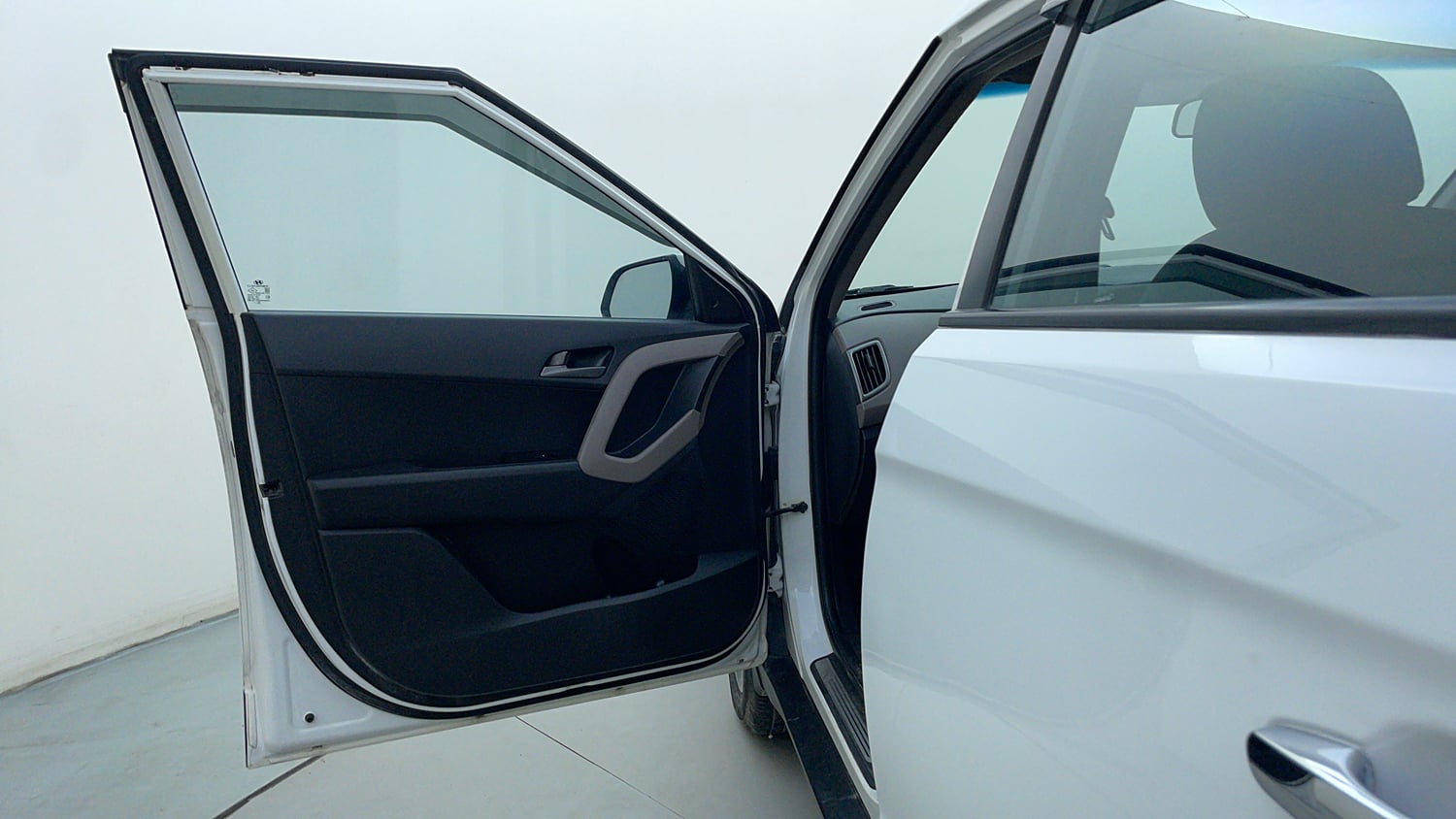 Used 2016 Hyundai Creta 1.6 SX Plus AT Petrol Petrol Automatic interior LEFT FRONT DOOR OPEN VIEW
