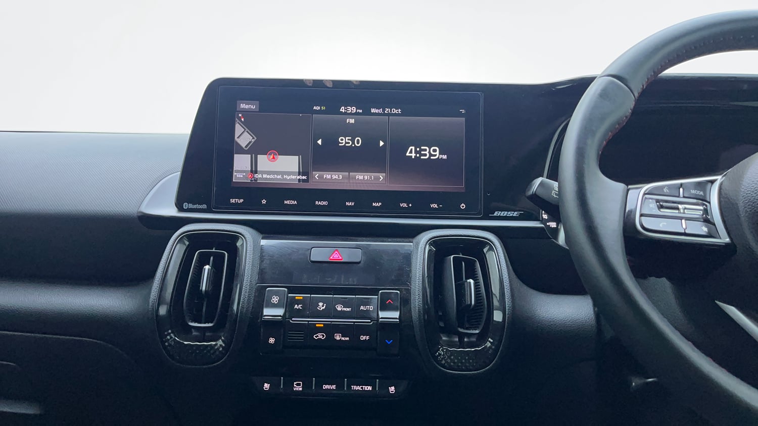 Used 2023 Kia Sonet GTX Plus 1.5 AT Diesel Automatic interior MUSIC SYSTEM & AC CONTROL VIEW