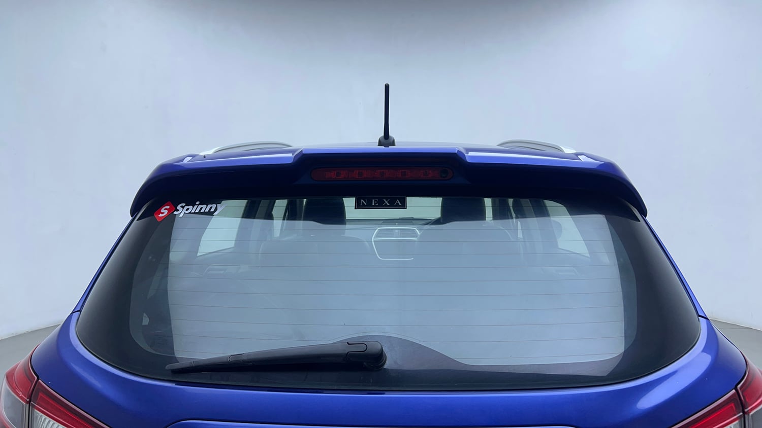 Used 2015 Maruti Suzuki S-Cross Alpha 1.6 Diesel Manual exterior BACK WINDSHIELD VIEW