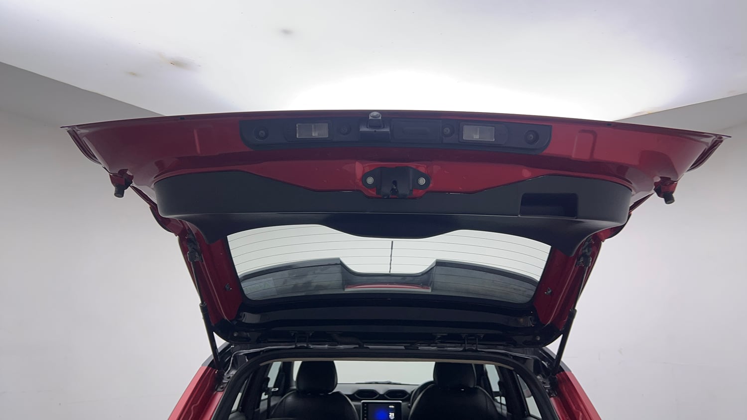 Used 2021 Nissan Magnite XV Premium Turbo (O) CVT Dual Tone Petrol Automatic interior DICKY DOOR OPEN VIEW