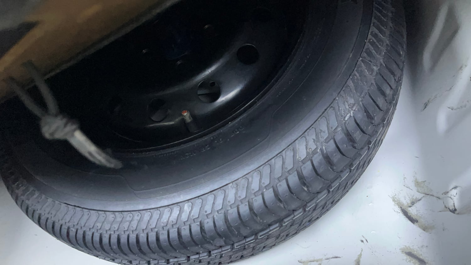 Used 2017 Maruti Suzuki Dzire VXi Petrol Manual tyres SPARE TYRE VIEW