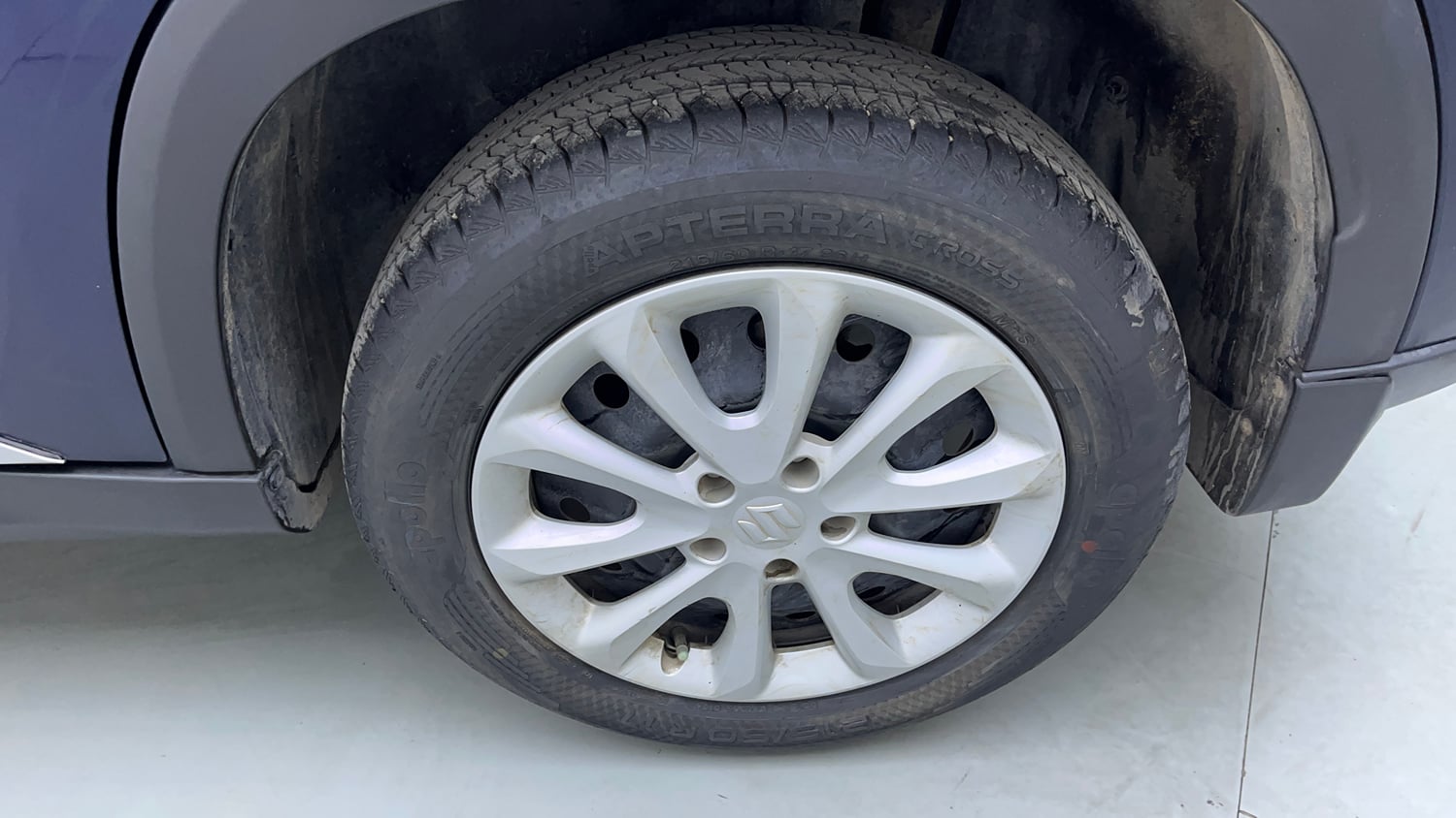 Used 2024 Maruti Suzuki Grand Vitara Sigma Smart Hybrid Petrol Manual tyres LEFT REAR TYRE RIM VIEW
