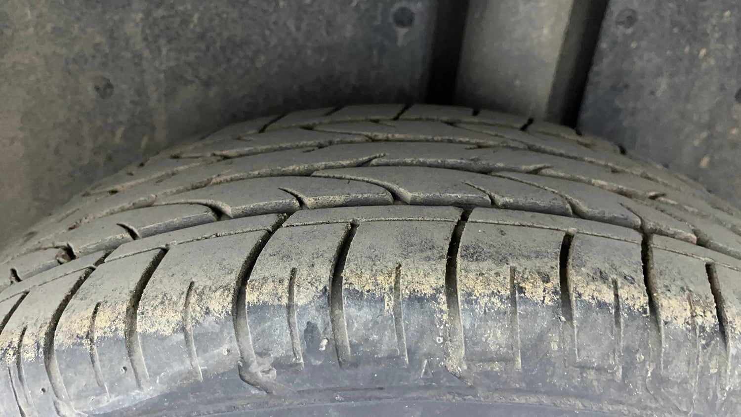 Used 2019 MG Motors Hector Sharp 2.0 Diesel Diesel Manual tyres LEFT REAR TYRE TREAD VIEW