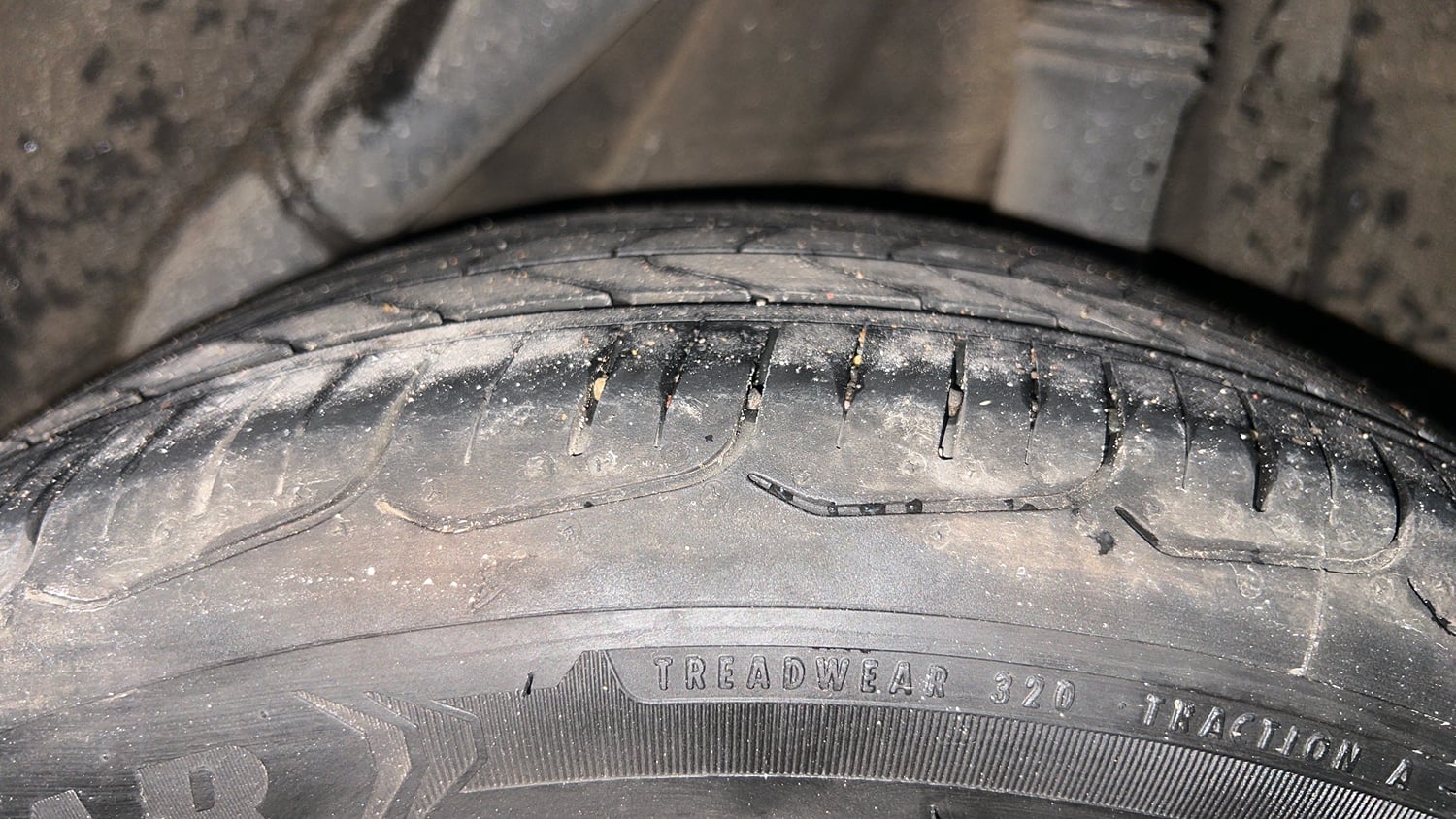 Used 2018 Hyundai Verna SX (O) 1.6 VTVT AT Petrol Automatic tyres LEFT REAR TYRE TREAD VIEW