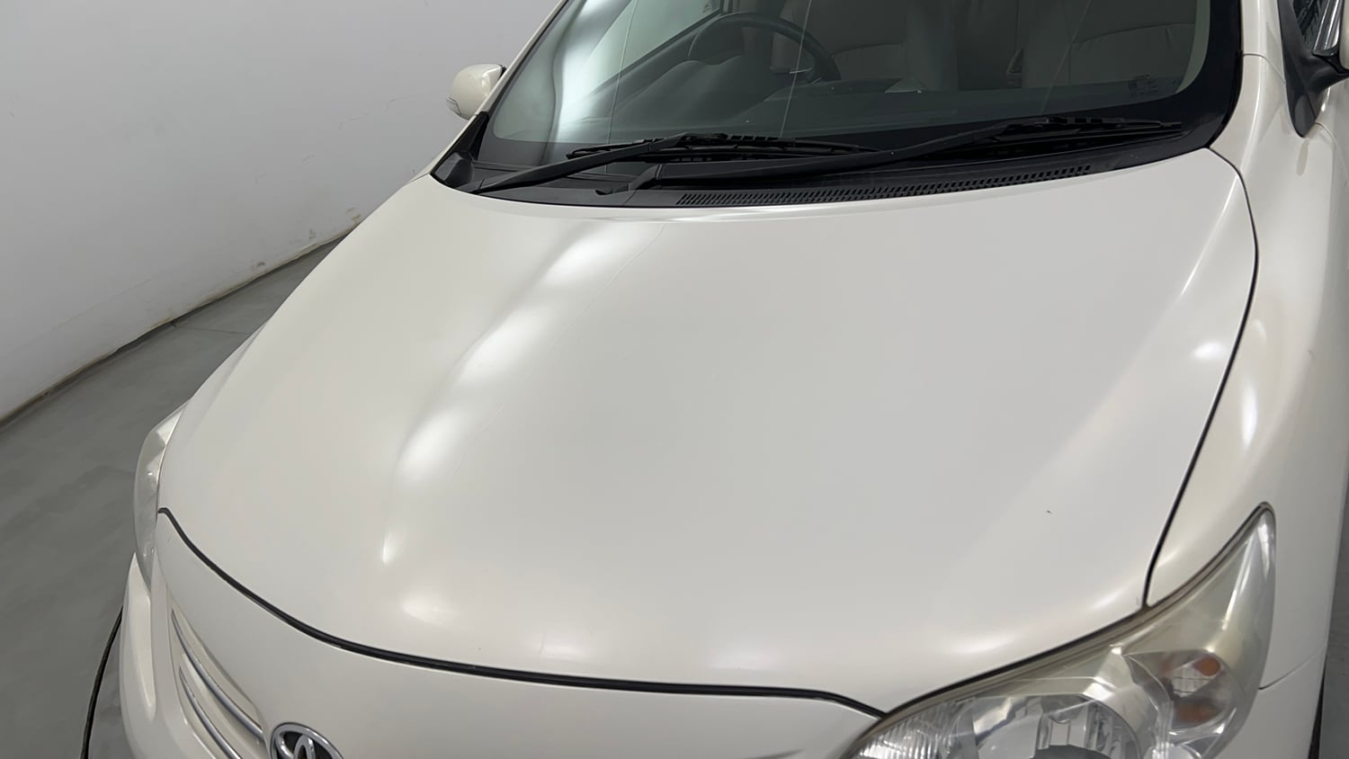 Used 2013 Toyota Corolla Altis 1.8 G Petrol Manual dents MINOR SCRATCH