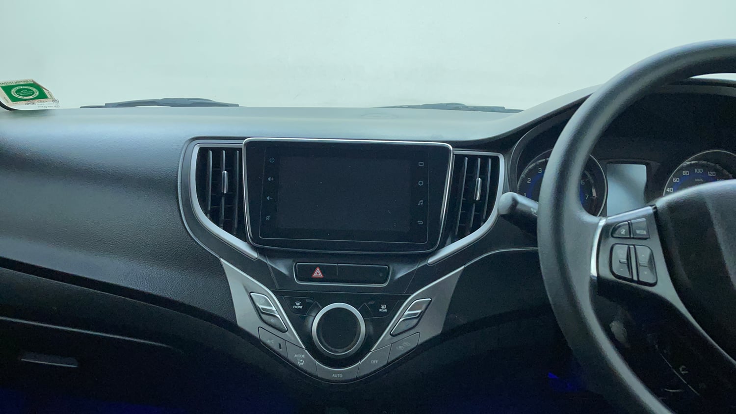 Used 2019 Maruti Suzuki Baleno Zeta 1.2 Petrol Manual interior MUSIC SYSTEM & AC CONTROL VIEW
