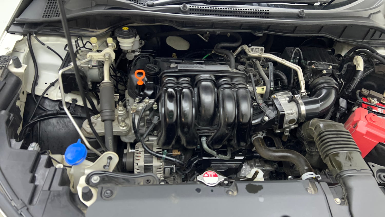 Used 2024 Honda City ZX Petrol CVT Petrol Automatic engine ENGINE RIGHT SIDE VIEW