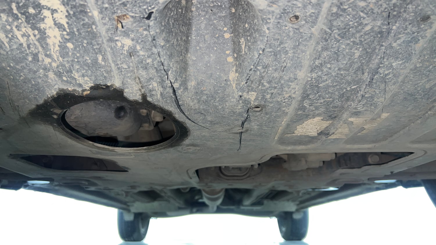 Used 2022 Kia Seltos GTX Plus 1.4 DCT Petrol Automatic extra FRONT LEFT UNDERBODY VIEW