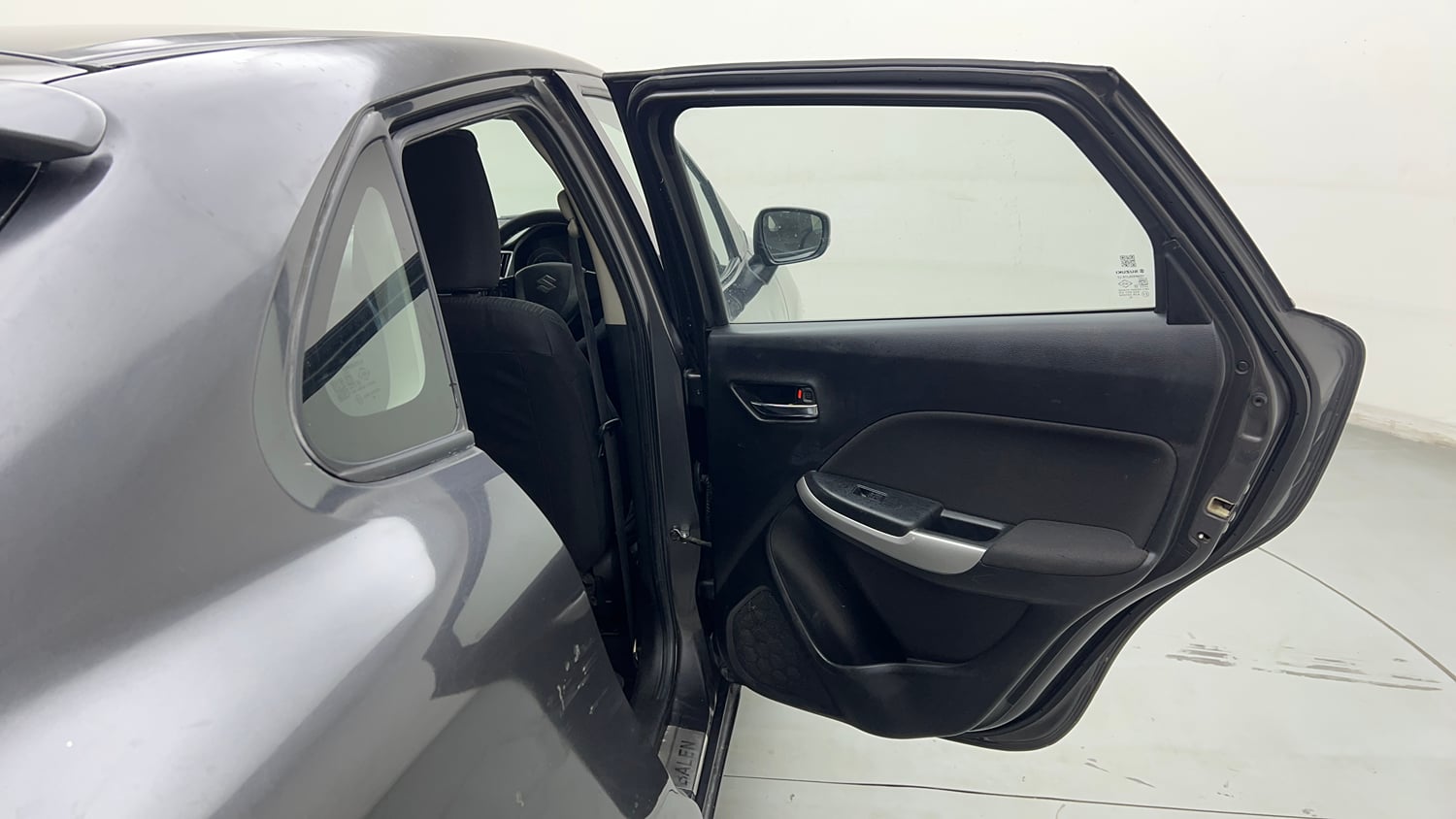 Used 2018 Maruti Suzuki Baleno Delta 1.3 Diesel Manual interior RIGHT REAR DOOR OPEN VIEW