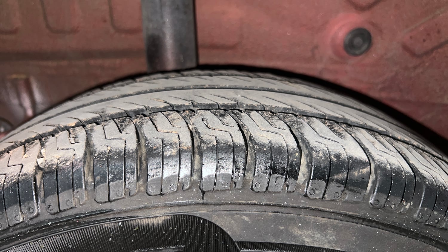 Used 2017 Maruti Suzuki Celerio ZXi AMT Petrol Automatic tyres RIGHT REAR TYRE TREAD VIEW