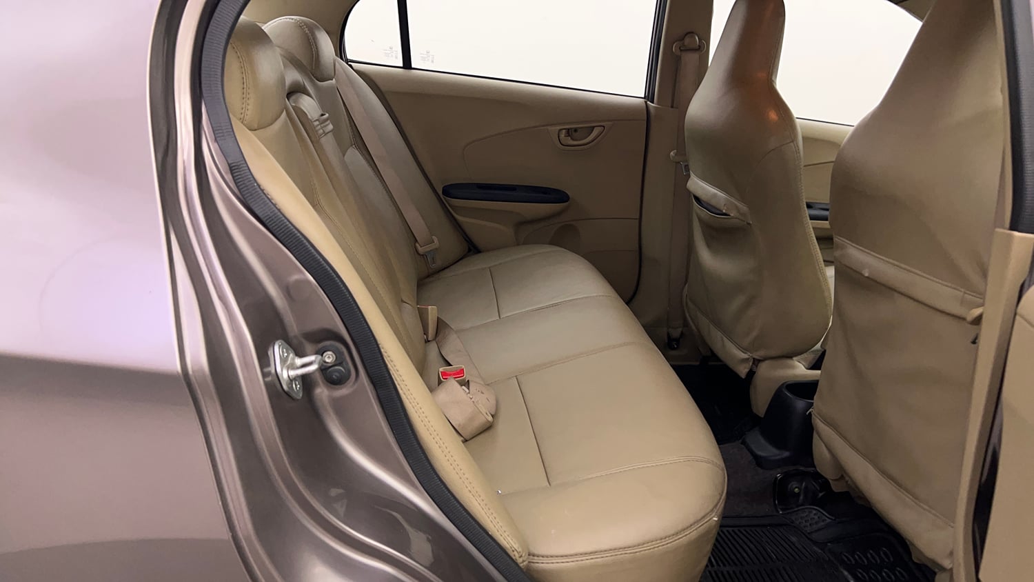 Used 2014 Honda Amaze 1.2 S i-VTEC Petrol Manual interior RIGHT SIDE REAR DOOR CABIN VIEW