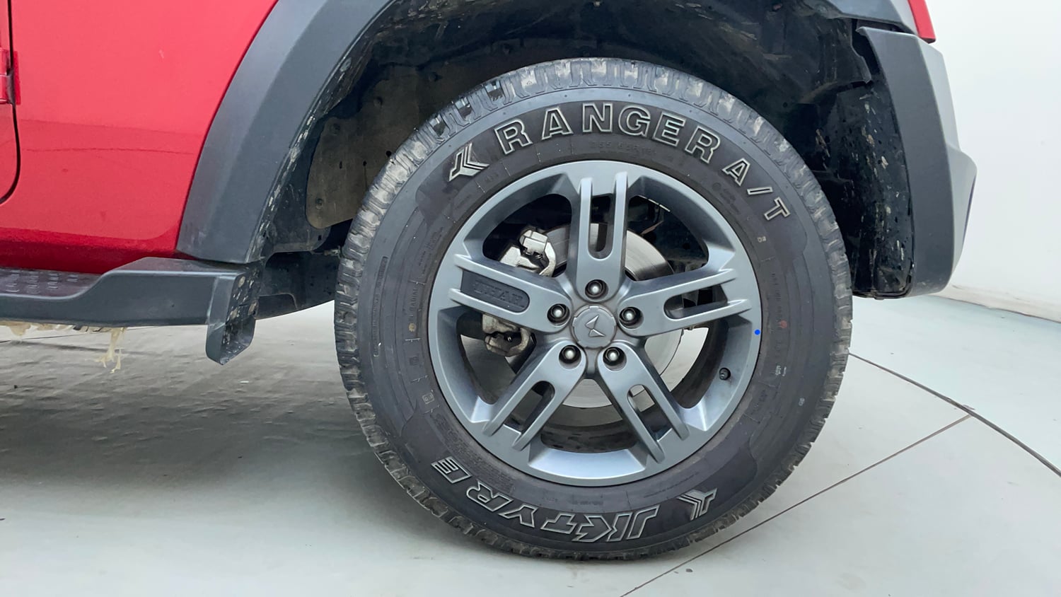 Used 2025 Mahindra Thar LX Hard Top Diesel MT RWD Diesel Manual tyres RIGHT FRONT TYRE RIM VIEW