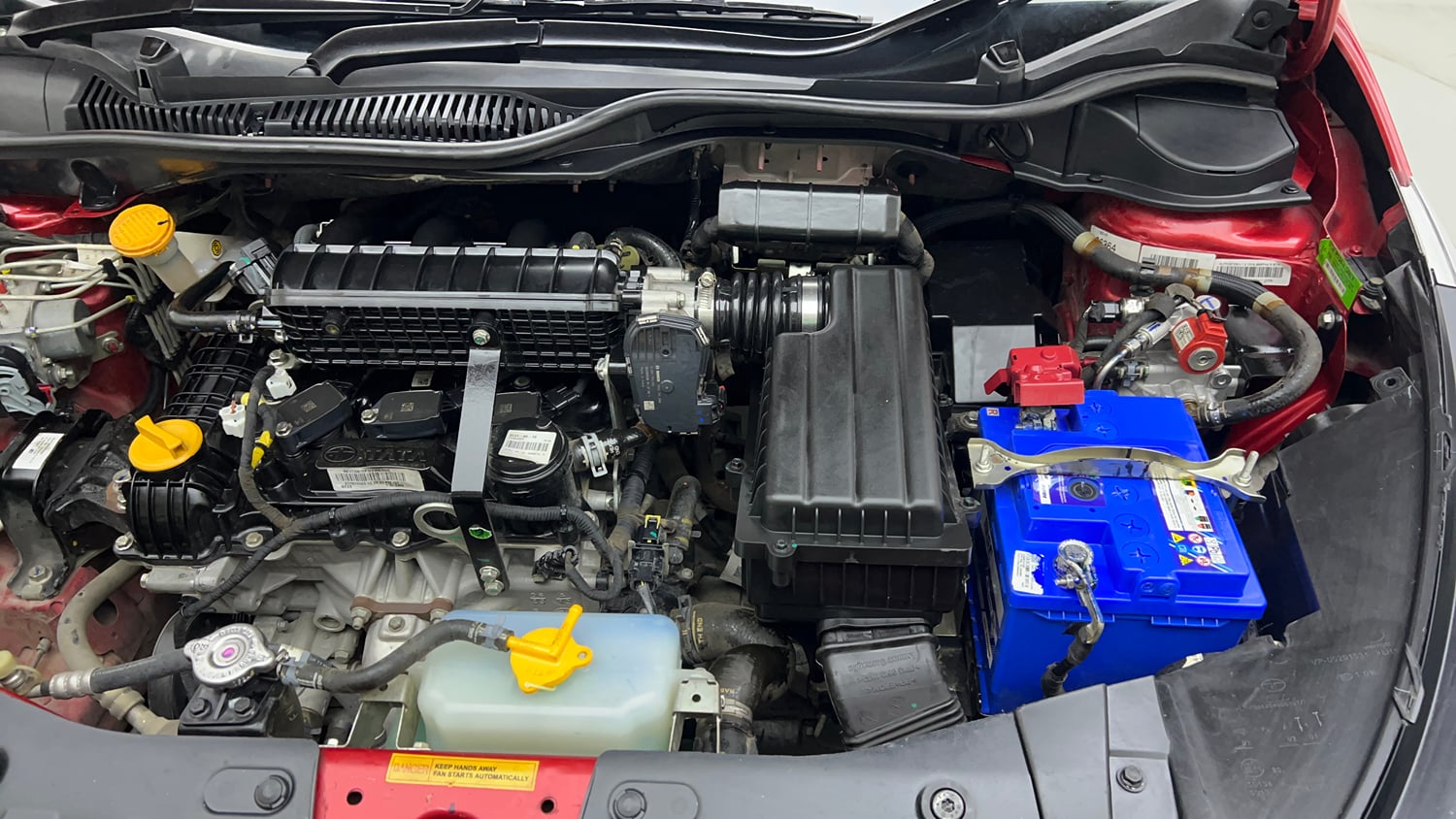 Used 2023 Tata Altroz XM Plus iCNG Cng Manual engine ENGINE LEFT SIDE VIEW