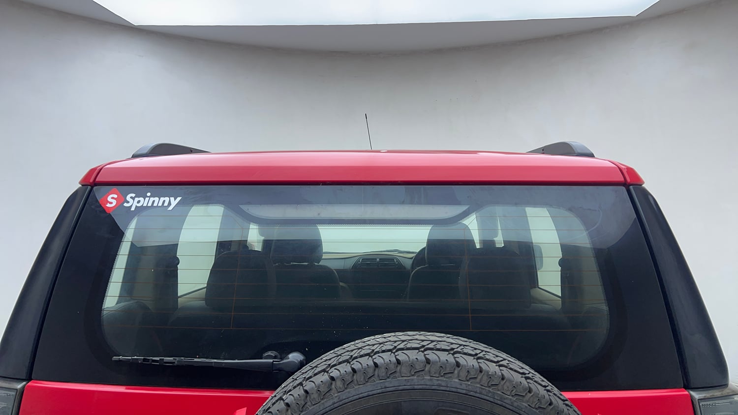 Used 2019 Mahindra TUV300 T6 Plus Diesel Manual exterior BACK WINDSHIELD VIEW