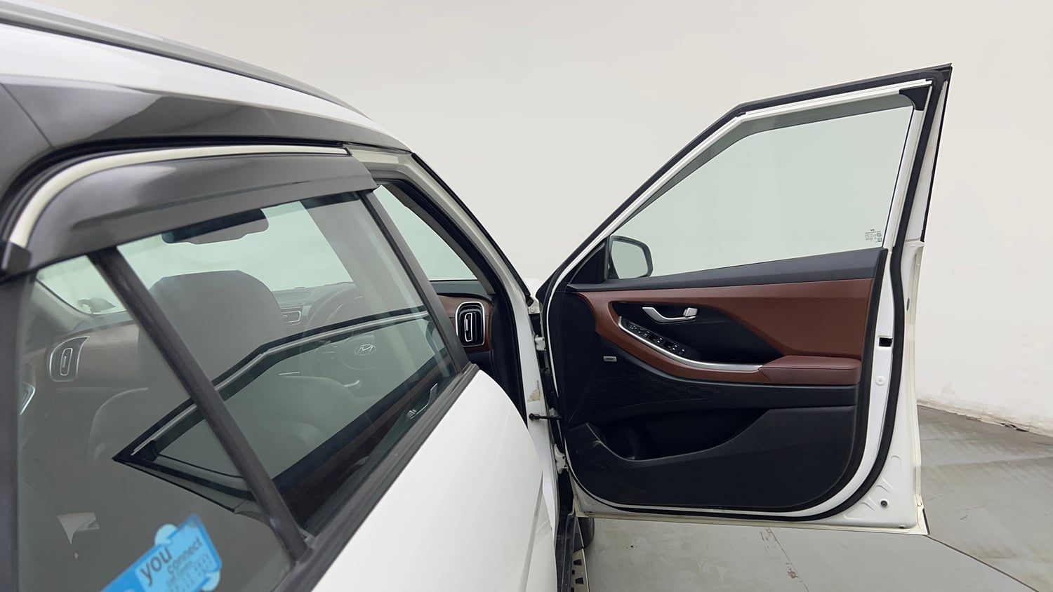 Used 2022 Hyundai Alcazar Platinum (O) 7 Seater 1.5 Diesel AT Diesel Automatic interior RIGHT FRONT DOOR OPEN VIEW