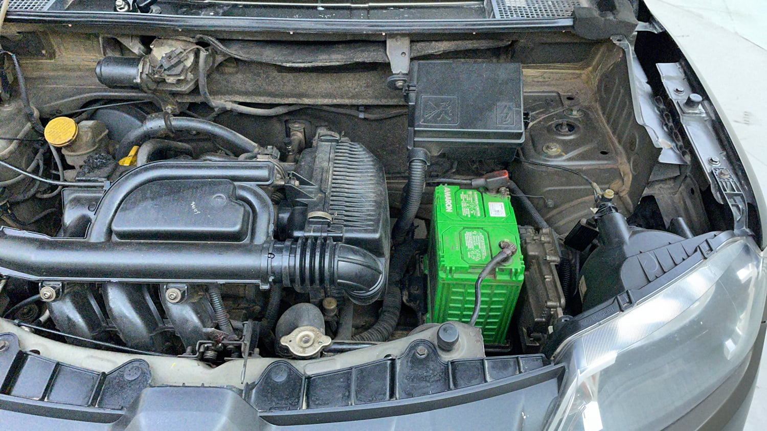 Used 2018 Renault Kwid 1.0 RXT AMT Opt Petrol Automatic engine ENGINE LEFT SIDE VIEW