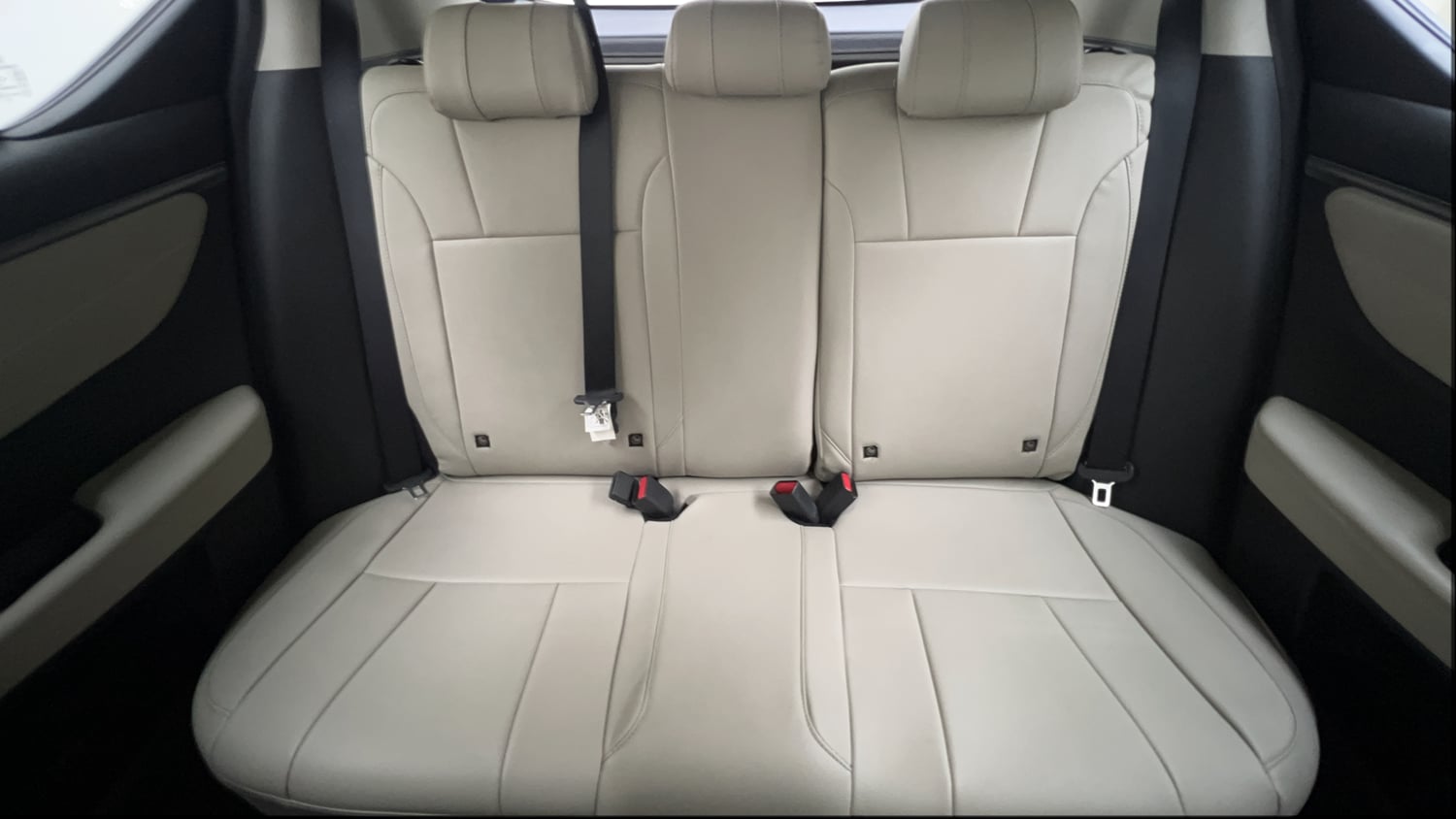 Used 2024 Honda Elevate Apex Edition VX CVT Petrol Automatic interior REAR SEAT CONDITION VIEW