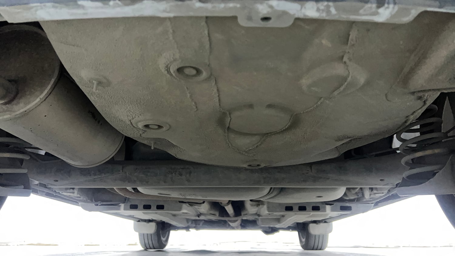 Used 2017 Volkswagen Ameo Highline1.2L (P) Petrol Manual extra REAR UNDERBODY VIEW (TAKEN FROM REAR)