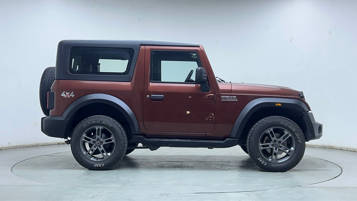 Used 2022 mahindra Thar LX Hard Top Diesel AT 4WD Diesel Automatic exterior RIGHT SIDE VIEW