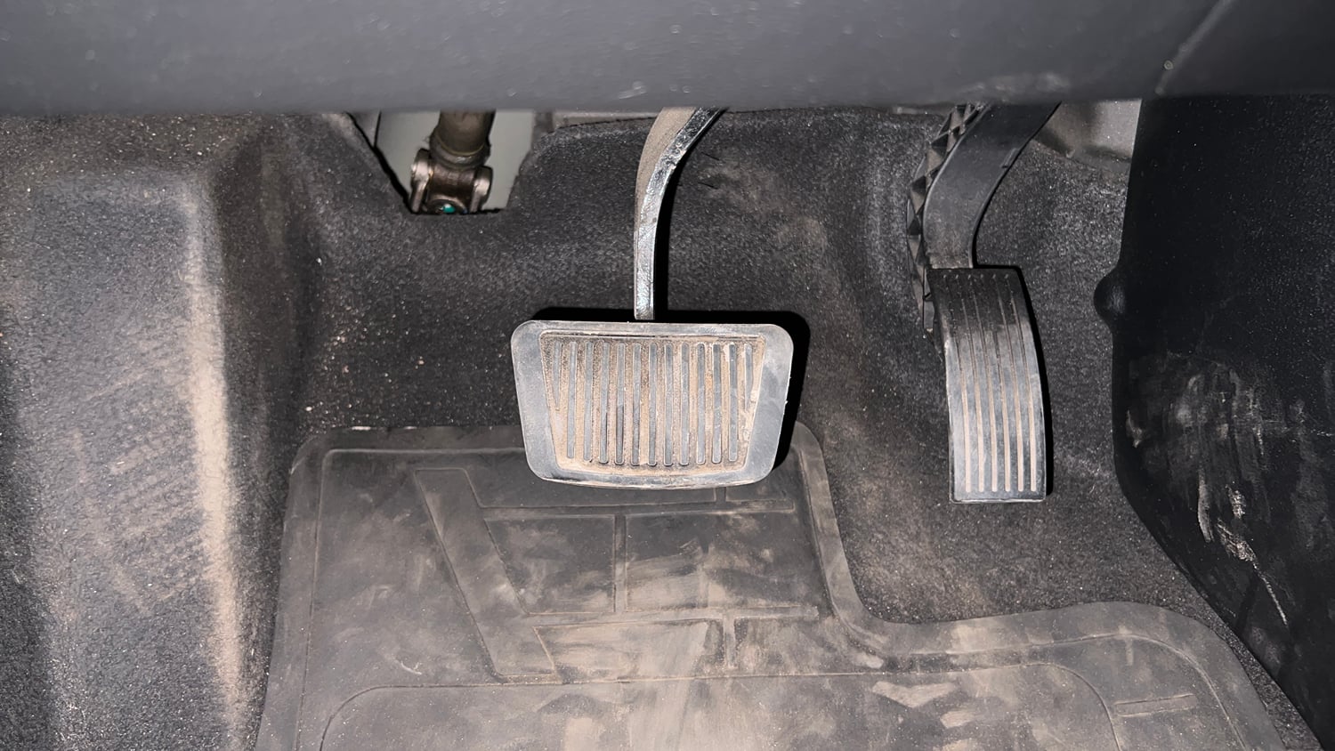 Used 2020 Hyundai Venue SX Plus 1.0 Turbo DCT Petrol Automatic interior PEDALS VIEW