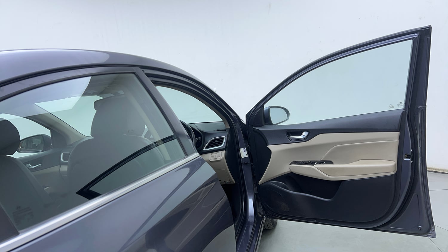 Used 2017 Hyundai Verna SX (O) 1.6 VTVT AT Petrol Automatic interior RIGHT FRONT DOOR OPEN VIEW