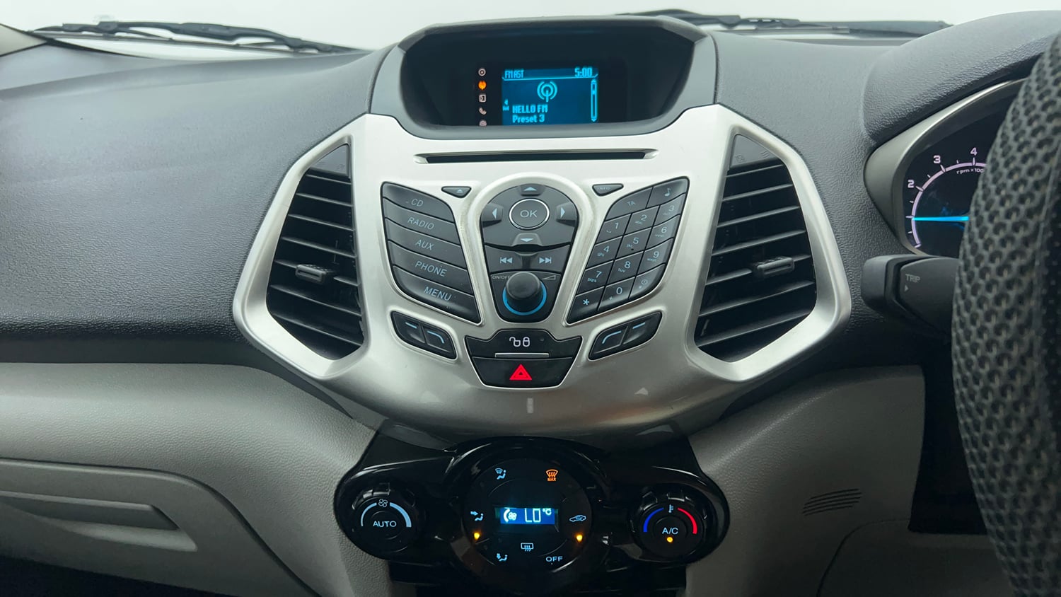 Used 2015 Ford EcoSport Titanium 1.5 Ti-VCT AT Petrol Automatic interior MUSIC SYSTEM & AC CONTROL VIEW