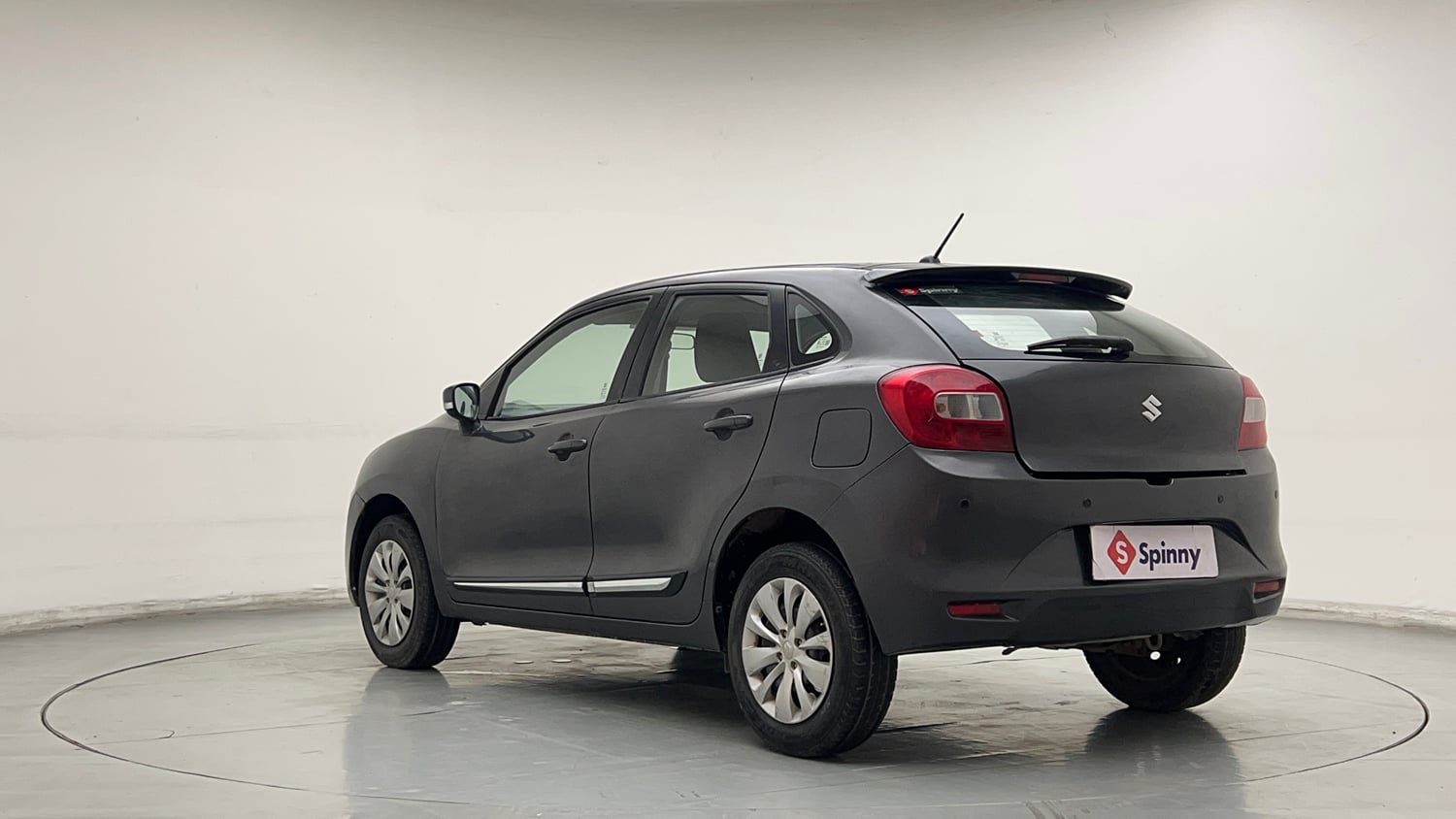 Used 2018 Maruti Suzuki Baleno Delta 1.3 Diesel Manual exterior LEFT REAR CORNER VIEW