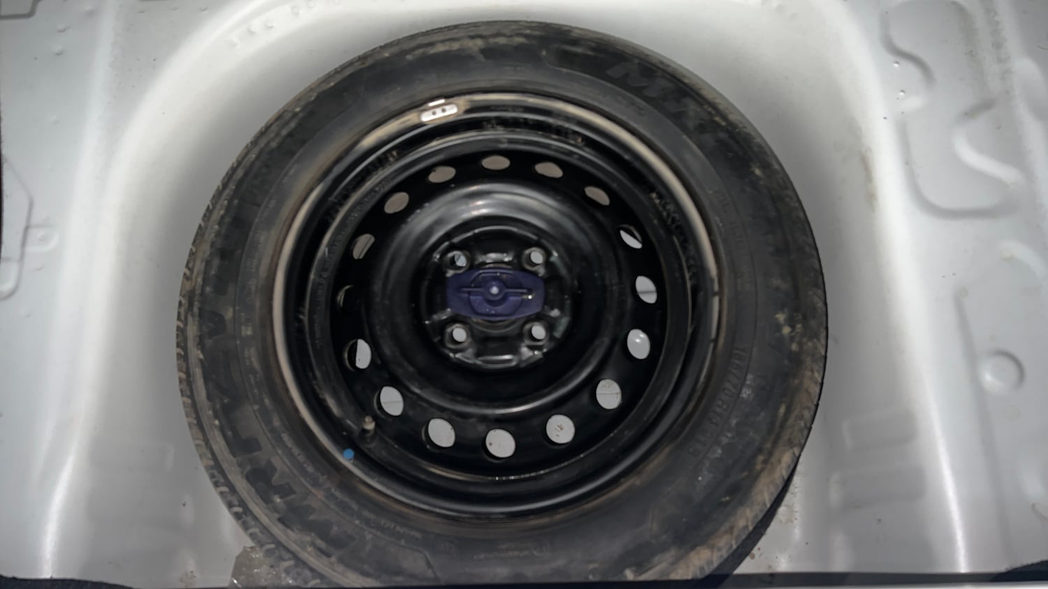 Used 2022 Maruti Suzuki Wagon R ZXI 1.2 Petrol Manual tyres SPARE TYRE VIEW