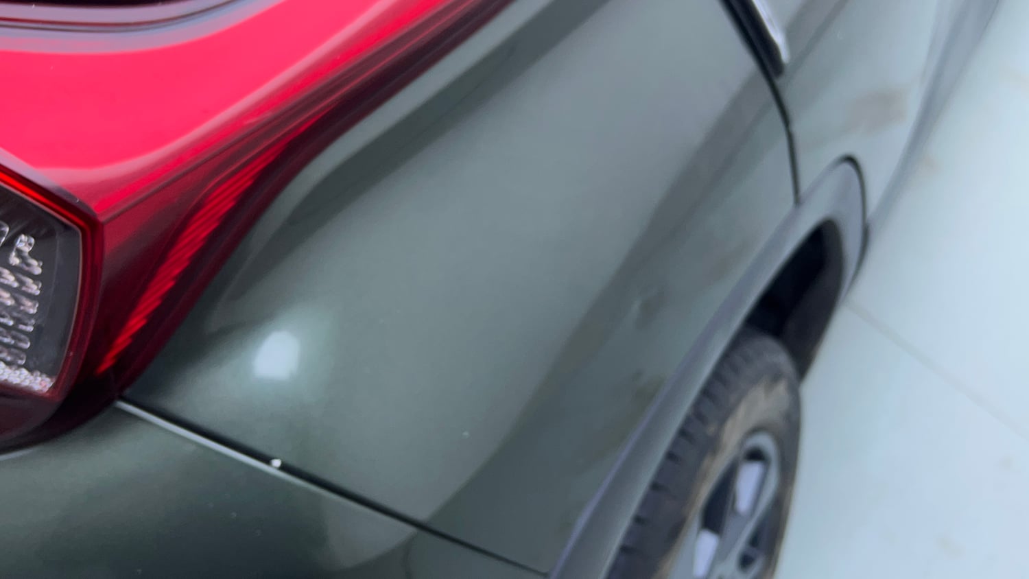 Used 2022 Tata Punch Camo Accomplished Dazzle AMT Petrol Automatic dents MINOR DENT