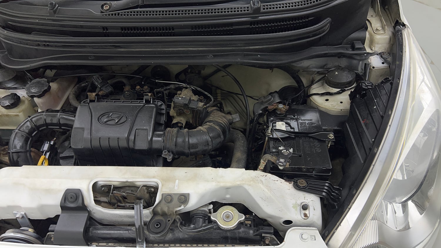 Used 2016 Hyundai Eon Era + Petrol Manual engine ENGINE LEFT SIDE VIEW